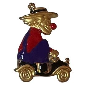 DANECRAFT Rare Vintage Enamel Clown in Car Brooch 2”L x 1 1/2”W Whimsical
